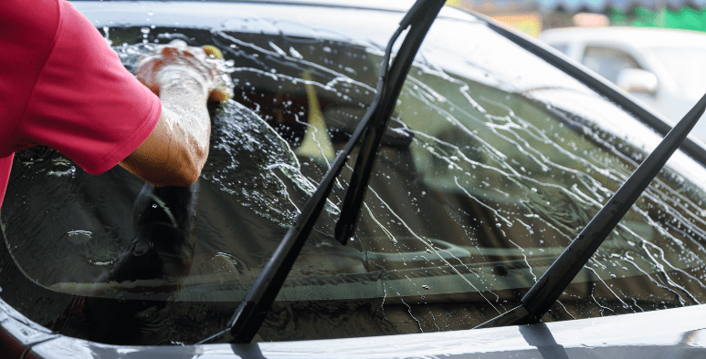 6 Windshield Wiper Maintenance Tips for First-Time Car Owners | EverCare  Protection